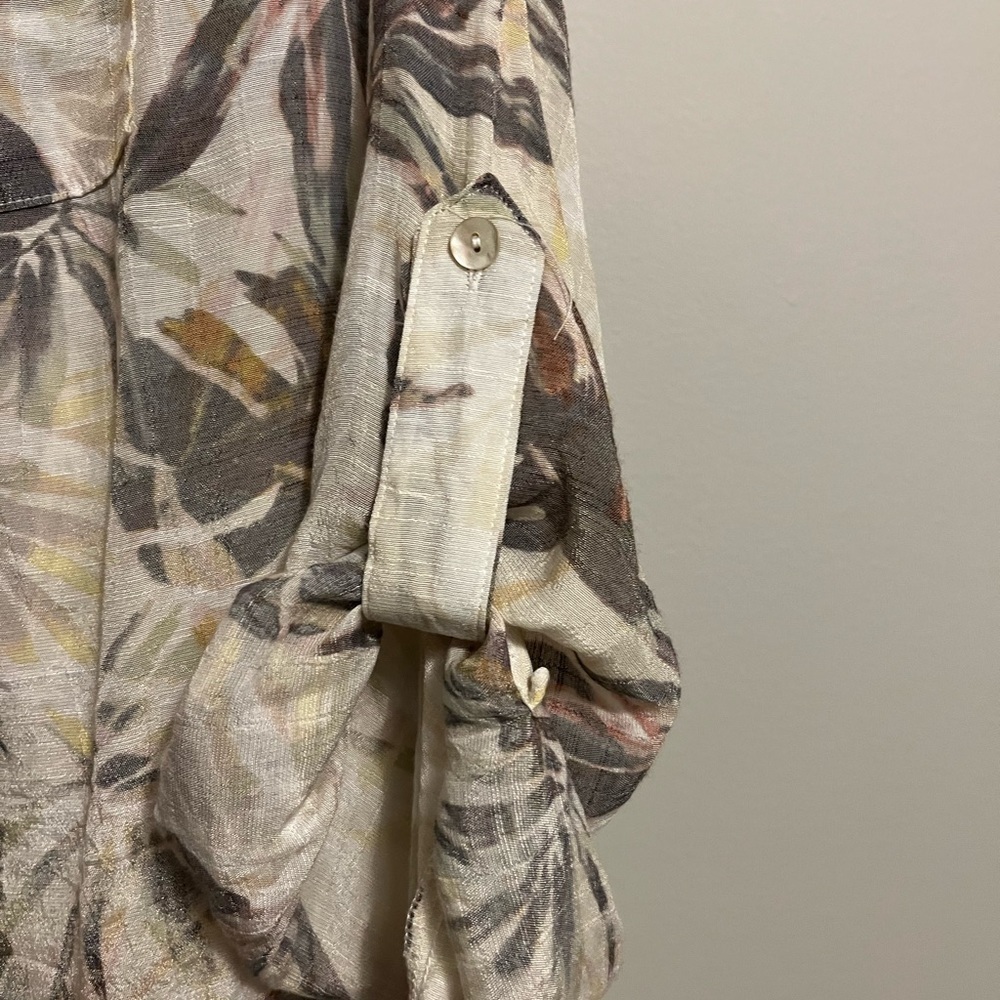 π- New Directions 1X Palm Blouse - Picture 2 of 5